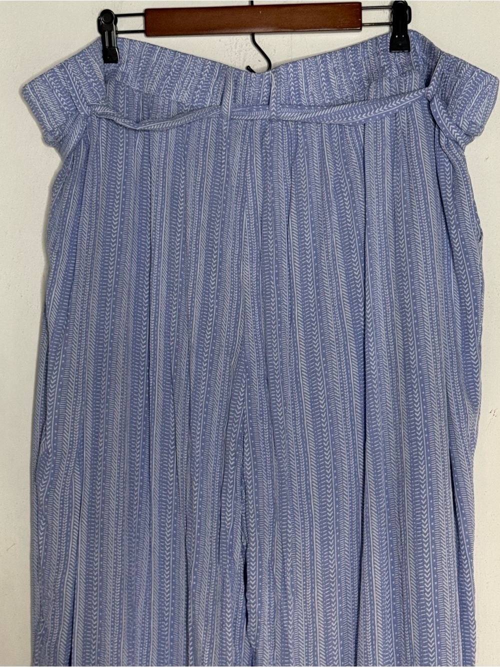 Torrid Paperbag Tie Waist High Rise Wide Leg Striped Blue Pants Size 4X Casual - Picture 6 of 13